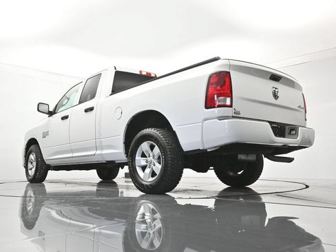 Used 2019 RAM 1500 Express AWD/4WD image 42