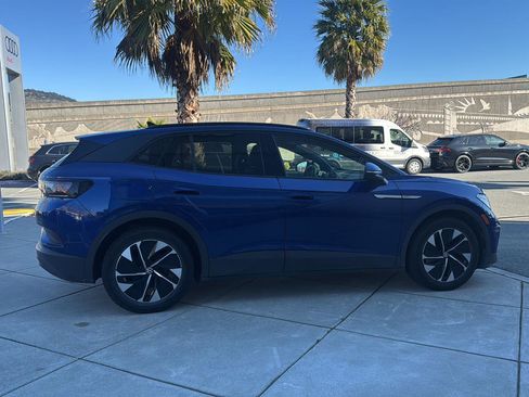 Used 2022 Volkswagen ID.4 Pro S image 5