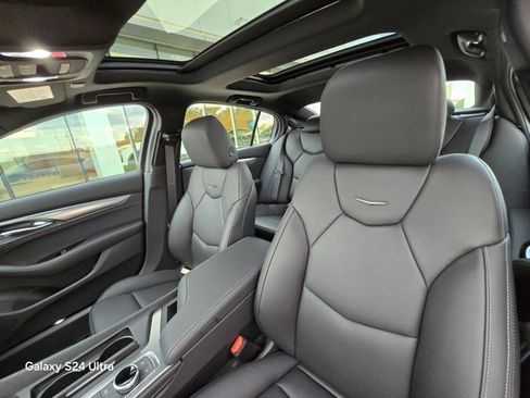 New 2025 Cadillac CT5 Premium Luxury image 11