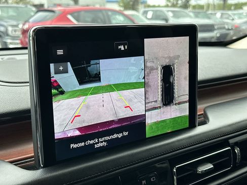 Used 2021 Lincoln Aviator Reserve w/ Class IV Trailer Tow Package RWD image 26