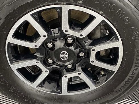 Used 2020 Toyota Tundra SR5 w/ TRD Off-Road Package image 26