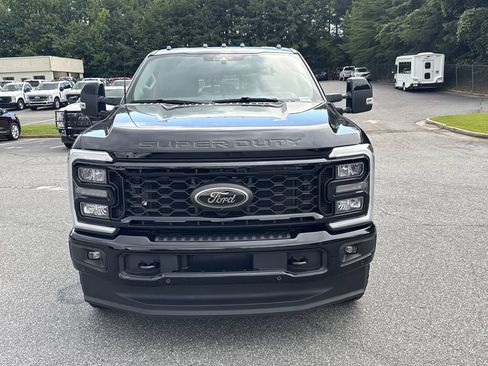 Used 2025 Ford F350 Lariat w/ Lariat Ultimate Package AWD/4WD image 2