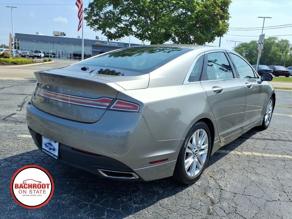 Used 2016 Lincoln MKZ w/ Equipment Group 300A Reserve FWD image 7