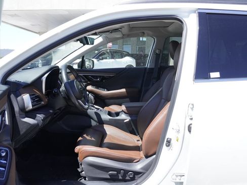 Used 2023 Subaru Outback Touring XT AWD/4WD image 17