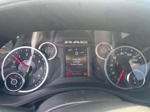 New 2026 RAM 1500 4x4 Crew Cab image 22