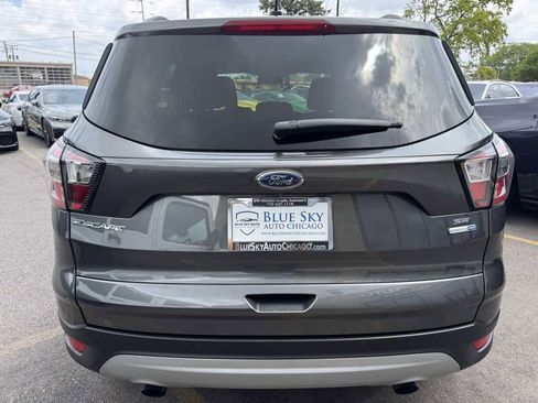 Used 2017 Ford Escape SE w/ Equipment Group 201A AWD/4WD image 6