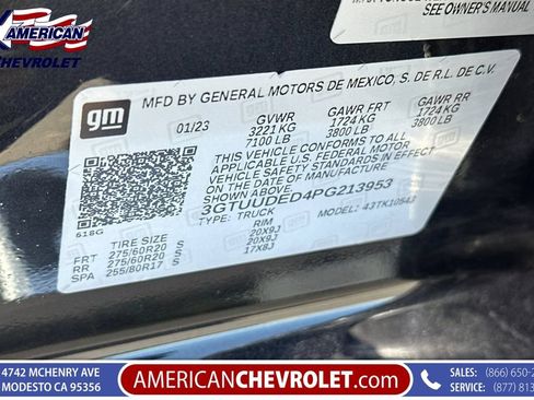 Used 2023 GMC Sierra 1500 SLT w/ SLT Premium Plus Package AWD/4WD image 41