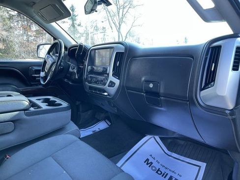 Used 2019 GMC Sierra 1500 SLE w/ SLE Value Package image 26