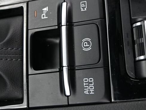 Used 2025 Kia K5 GT-Line w/ GT-Line Premium Package FWD image 25