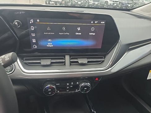 New 2026 Chevrolet Trax ACTIV w/ Driver Confidence Package FWD image 12