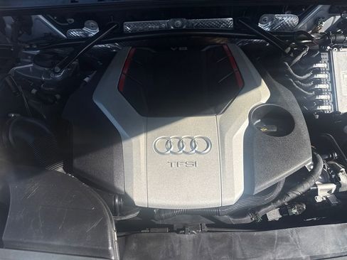 Used 2018 Audi SQ5 Premium Plus AWD/4WD image 29