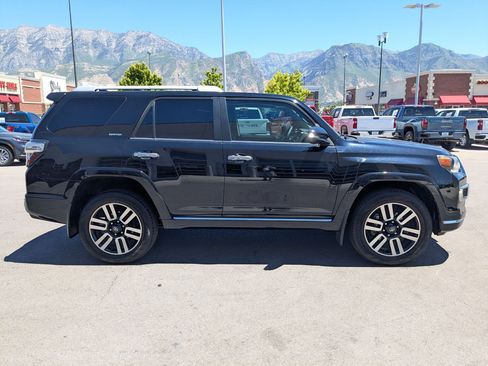 Used 2023 Toyota 4Runner Limited AWD/4WD image 2