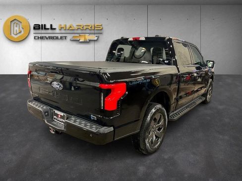 Used 2025 Ford F150 Lightning Flash w/ Max Trailer Tow Package image 2