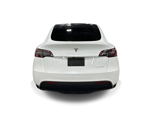 Used 2023 Tesla Model Y Long Range AWD/4WD image 5