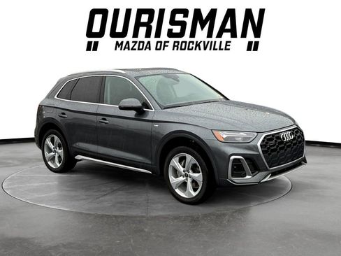 Used 2025 Audi Q5 2.0T Premium Plus w/ Premium Plus Package AWD/4WD image 1