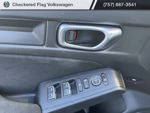 Used 2023 Honda Civic Sport image 14