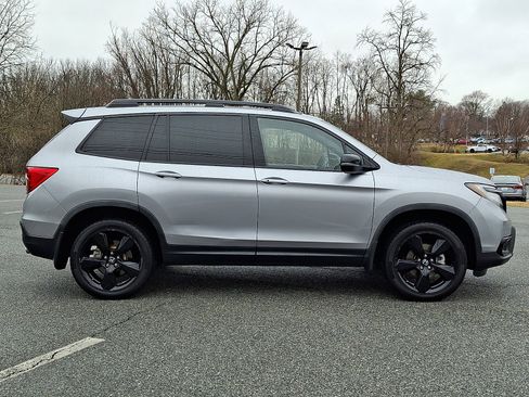 Used 2019 Honda Passport Elite image 7