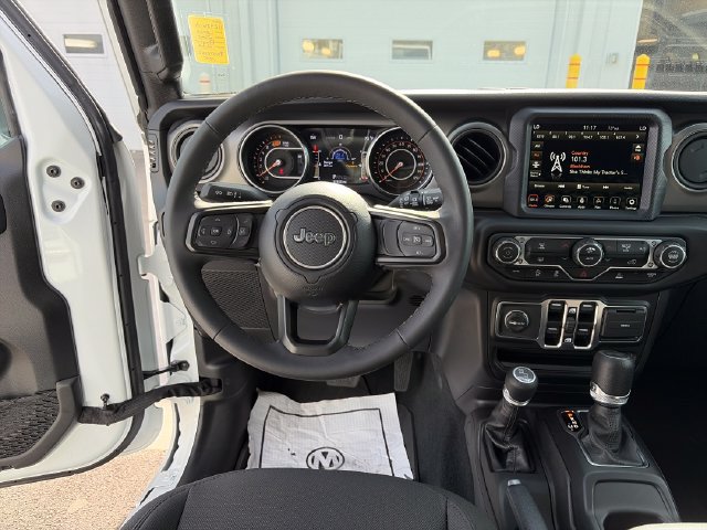 Used 2023 Jeep Wrangler Unlimited Sport AWD/4WD image 13