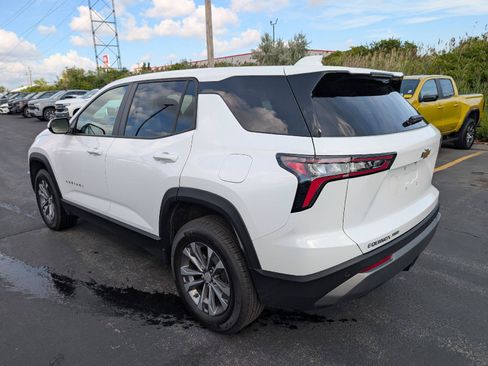 Used 2025 Chevrolet Equinox LT AWD/4WD image 6