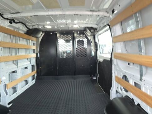 Used 2024 Ford Transit 250 Low Roof w/ Exterior Upgrade Package image 14