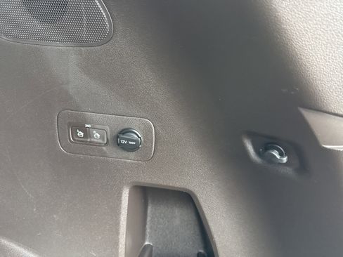 Used 2020 Hyundai Santa Fe SEL w/ Convenience + Premium Package image 20