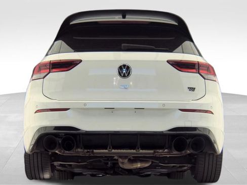Used 2023 Volkswagen Golf R AWD/4WD image 17