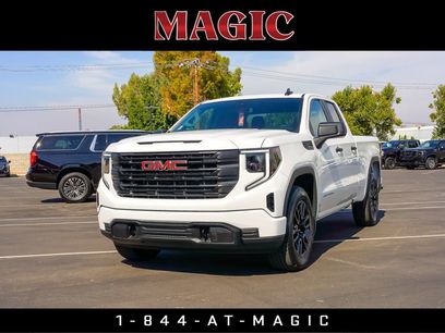 New 2026 GMC Sierra 1500 Pro w/ Graphite Edition