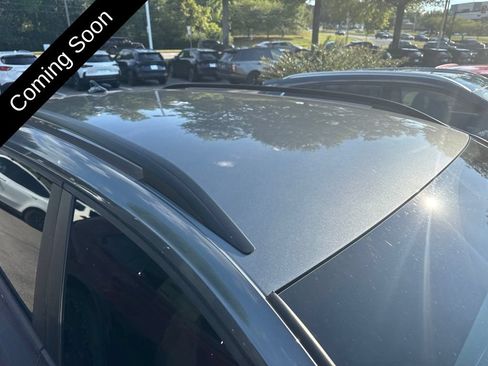 Used 2022 Volkswagen Taos S FWD image 4