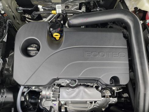 New 2026 Chevrolet Equinox LT FWD image 36
