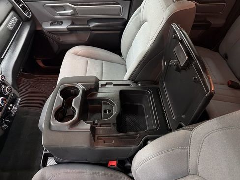 Used 2021 RAM 1500 Big Horn AWD/4WD image 47