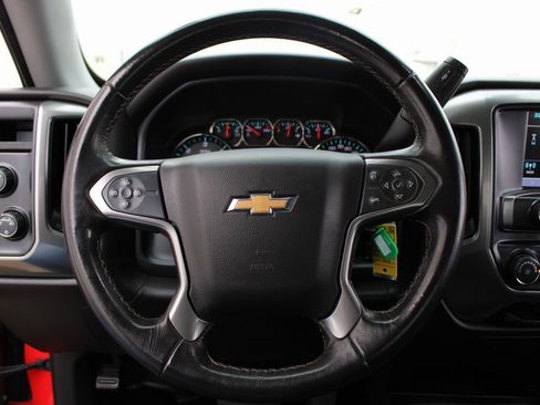 Used 2018 Chevrolet Silverado 1500 LT image 10