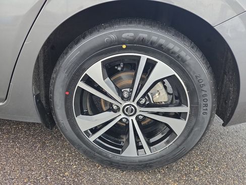 Used 2023 Nissan Sentra SV image 10