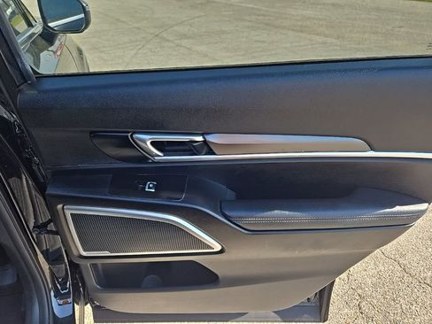 Used 2023 Kia Telluride LX FWD image 20