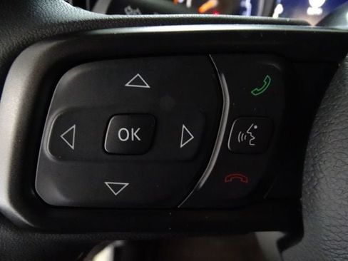 Used 2026 Jeep Wrangler Unlimited Sport AWD/4WD image 7