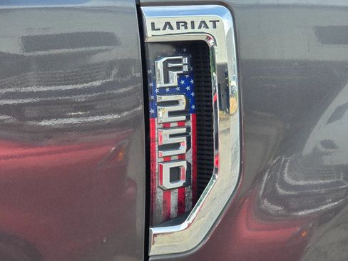 Used 2020 Ford F250 Lariat w/ Lariat Ultimate Package AWD/4WD image 36