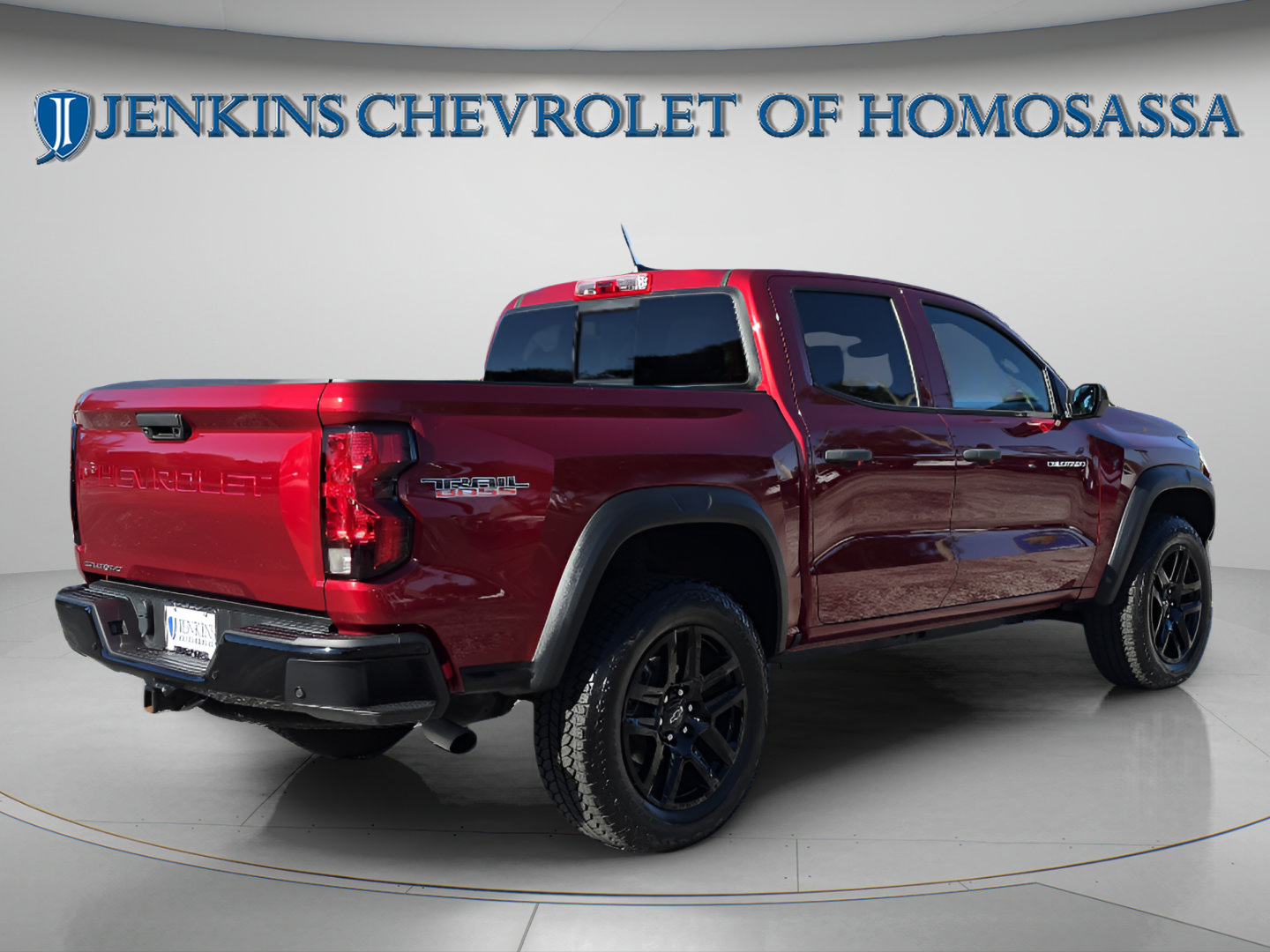 Used 2024 Chevrolet Colorado Trail Boss w/ Technology Package AWD/4WD image 5