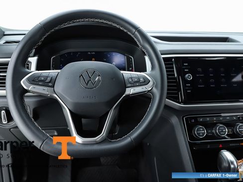 Used 2023 Volkswagen Atlas Cross Sport SE w/ Black Wheel Package FWD image 57
