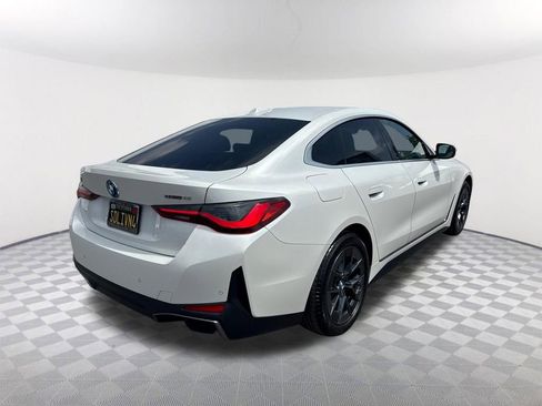 Certified 2022 BMW i4 eDrive40 w/ Premium Package RWD image 4