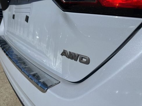 Certified 2023 Nissan Altima 2.5 SR image 5