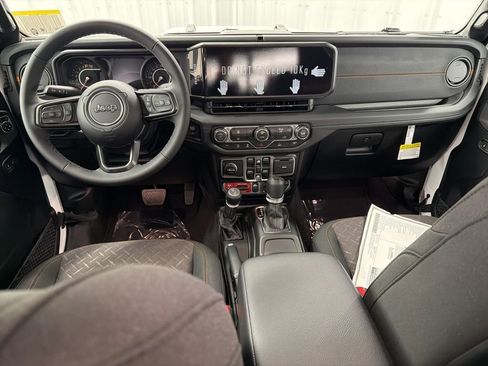 New 2026 Jeep Gladiator Mojave AWD/4WD image 12