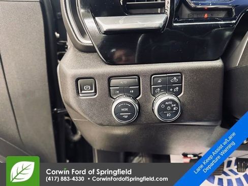 Used 2024 GMC Sierra 1500 SLT image 31