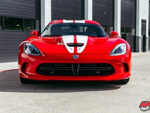Used 2014 SRT Viper SRT-10 w/ Grand Touring Package RWD image 13