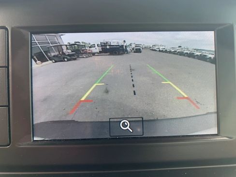 Used 2021 Ford Transit Connect XL image 17