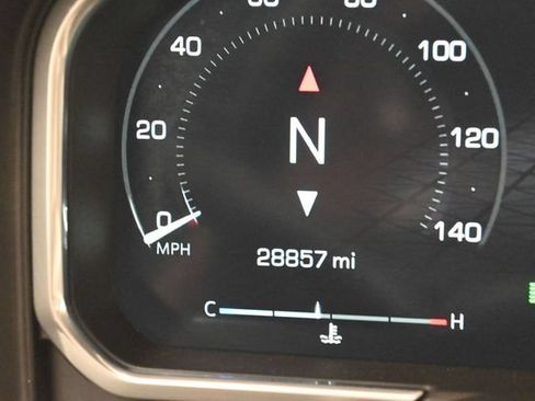 Used 2026 GMC Sierra 2500 AT4X AWD/4WD image 4