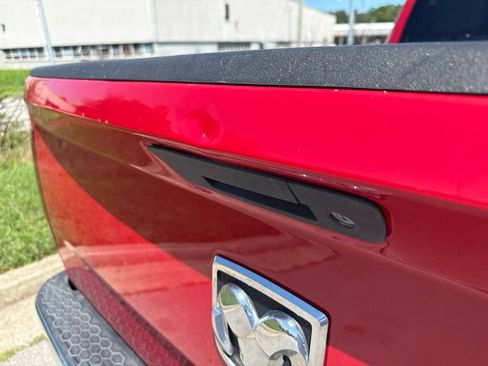 Used 2015 RAM 2500 Tradesman w/ Chrome Appearance Group AWD/4WD image 13