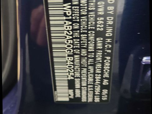 Used 2016 Porsche Macan S image 3