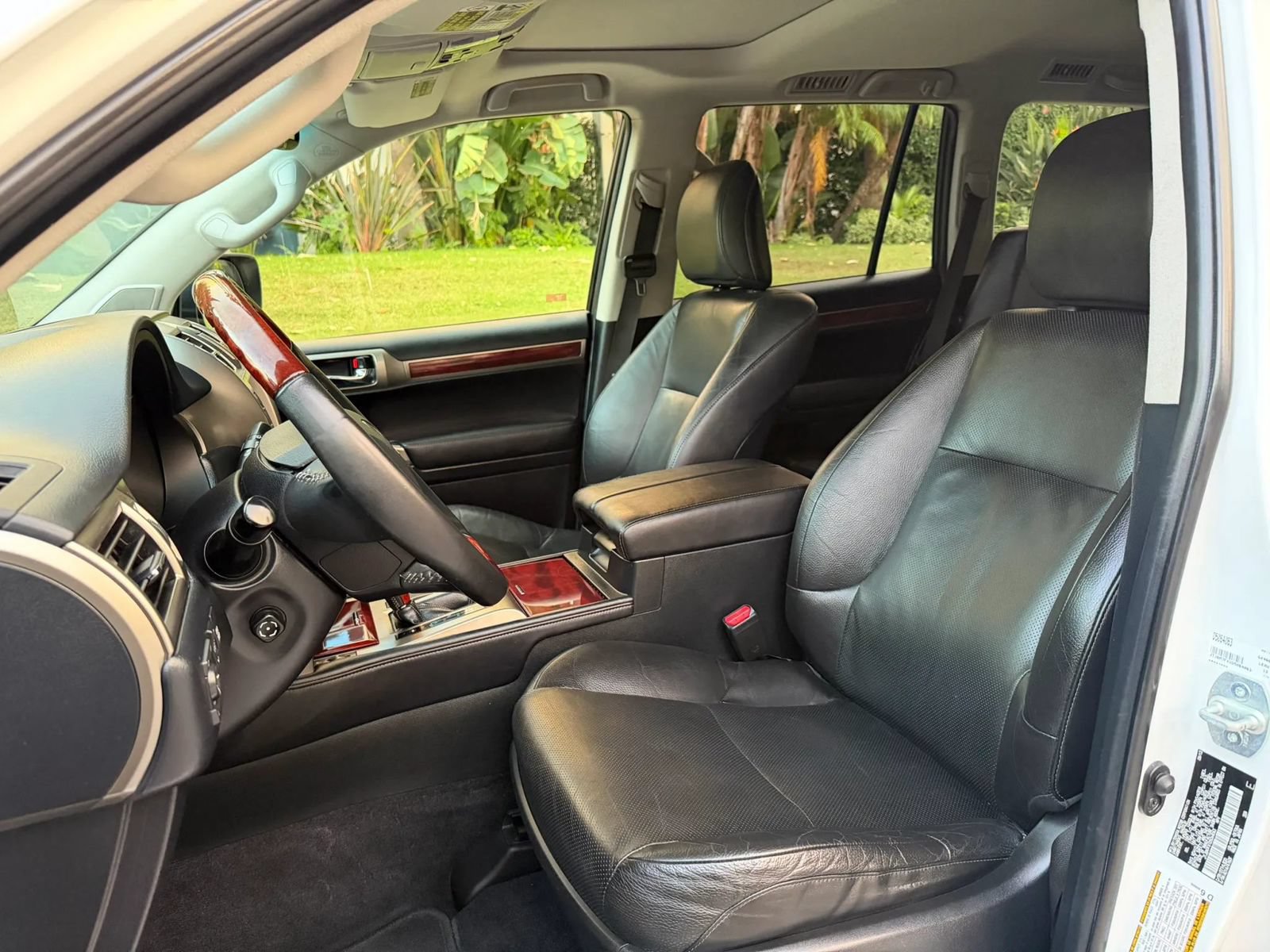 Used 2013 Lexus GX 460 w/ Convenience Pkg AWD/4WD image 22