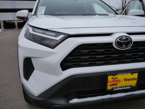 Certified 2025 Toyota RAV4 XLE image 17