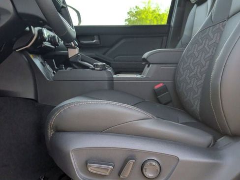 New 2026 Toyota Tacoma Limited AWD/4WD image 8