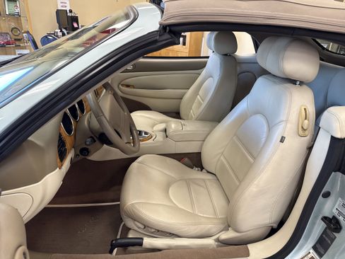 Used 2006 Jaguar XK8 Base image 27